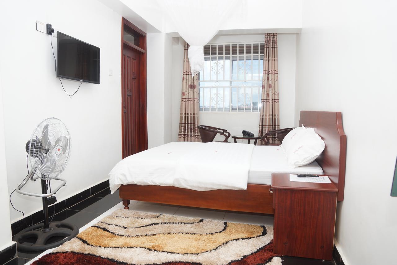 Sunrise Hotel Kampala Exterior photo