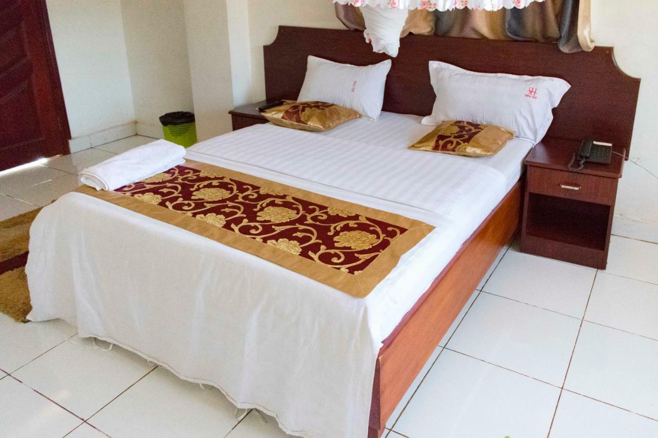 Sunrise Hotel Kampala Exterior photo