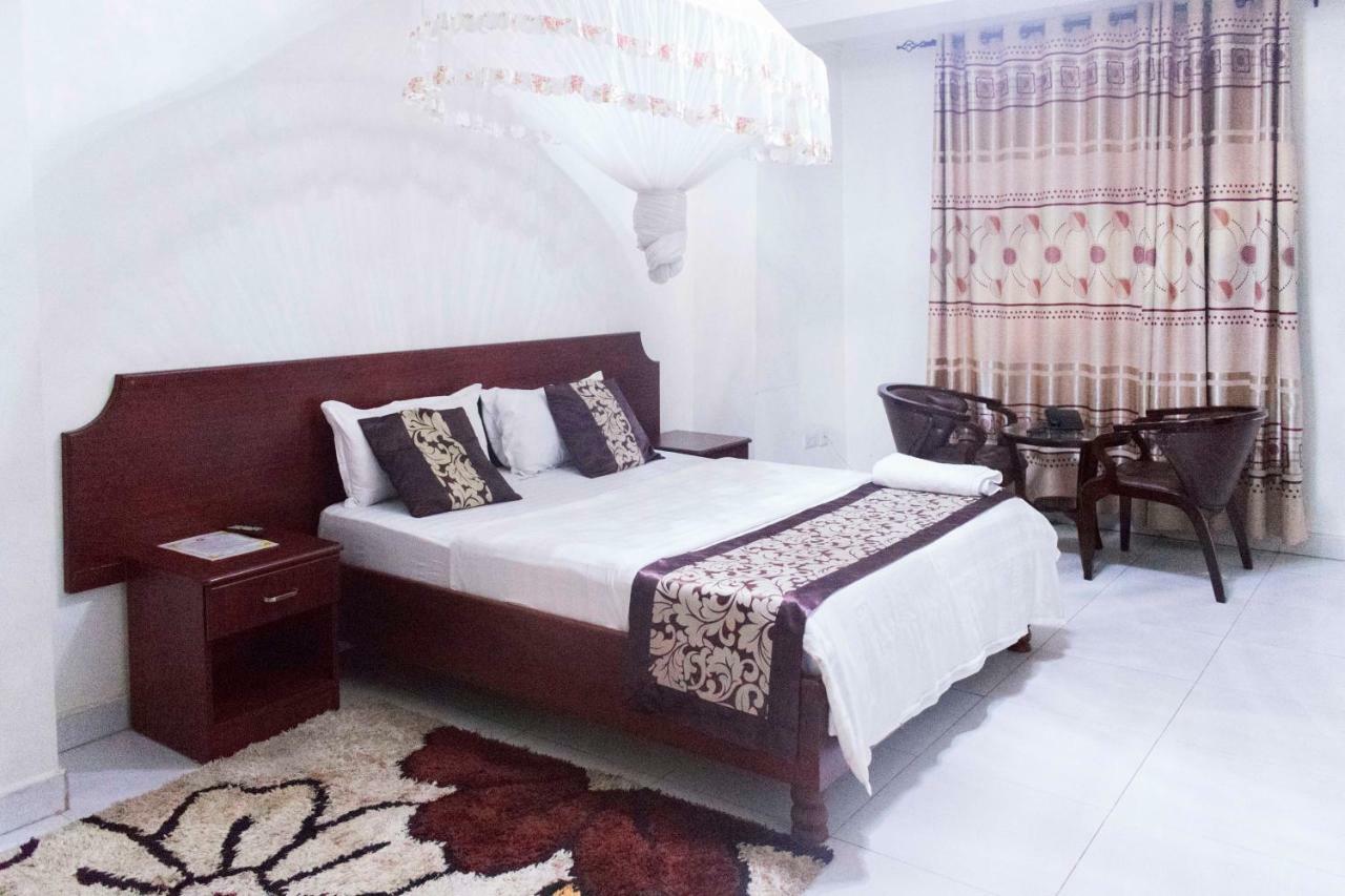 Sunrise Hotel Kampala Exterior photo